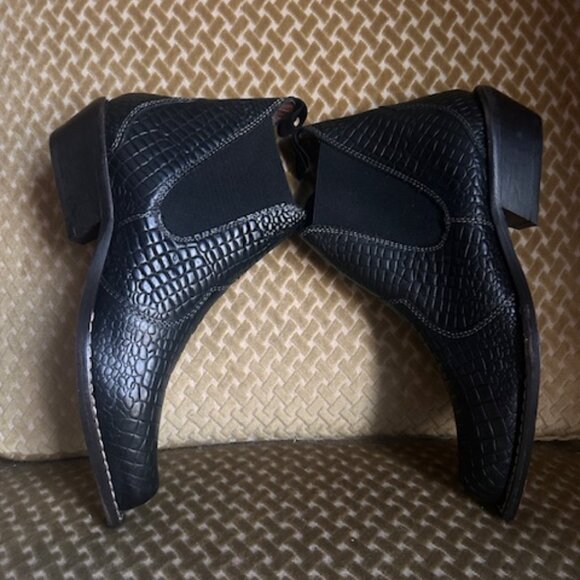 Free People Women's Slick Black Leather Croc Design Beau Western Boots NEW - Picture 14 of 16